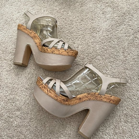 NIB Seychelles When I’m With You Platform sandals off white 9 - Picture 6 of 6